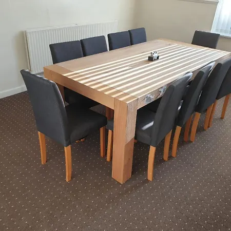 Holiday home Close To City Centre & Arena - Short Or Long Stay, Business Or Leisure