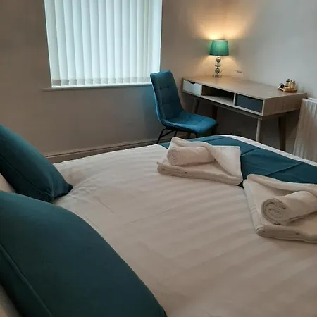 Close To City Centre & Arena - Short Or Long Stay, Business Or Leisure Holiday home